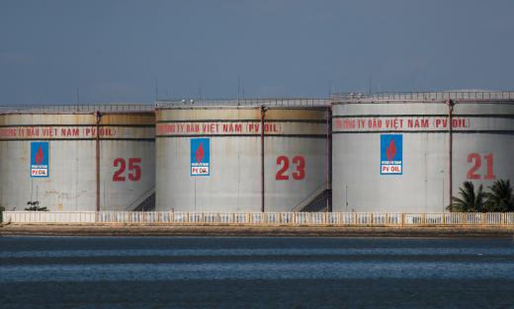 Vietnam crude oil output to fall 10 pct a year through 2025: PetroVietnam