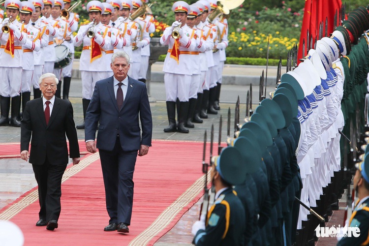 Cuban President Miguel Diaz-Canel welcomed in Hanoi