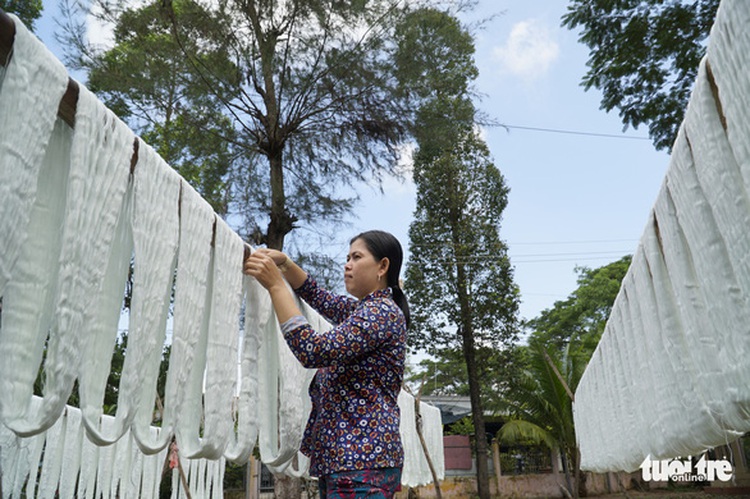 Weaving village in Vietnam’s Mekong Delta stands test of time