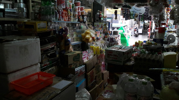 Vietnam journal: Here come the convenience stores!