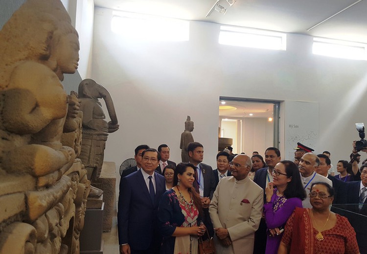 Indian President Kovind on first state visit to Vietnam