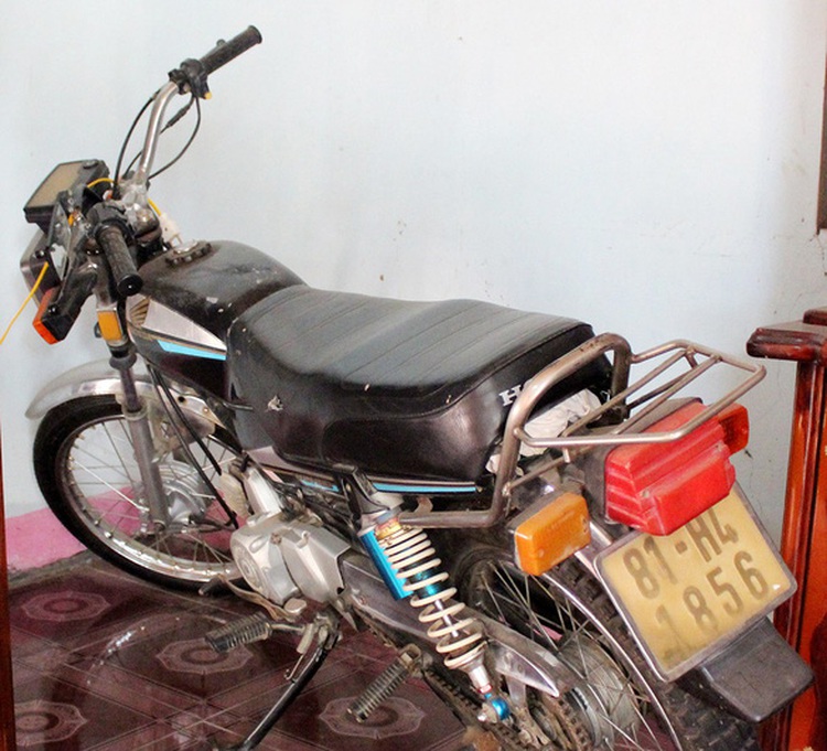 With love, against tradition, Vietnamese man keeps mementos of late father in cabinet