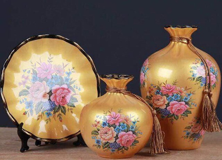 Vietnamese businesses promote ceramics, porcelain for Lunar New Year