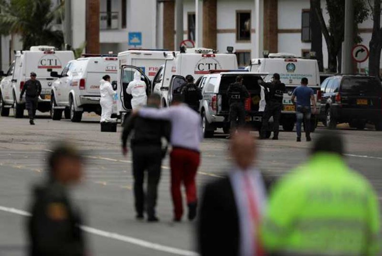 Car bomber kills 10 in Colombia police academy attack