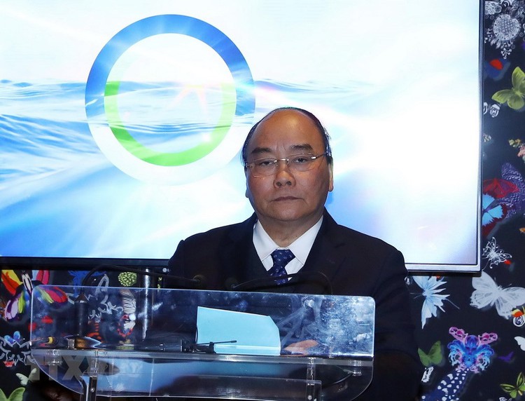 Vietnam premier arrives in Switzerland for World Economic Forum