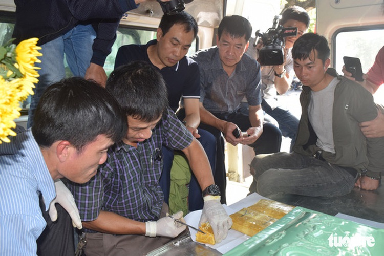 Vietnam police seize over 14,000 meth pills from human-ashes bus