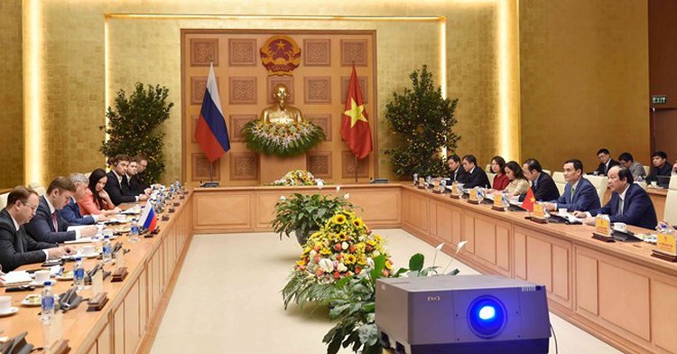 Russia to assist Vietnam in building e-government