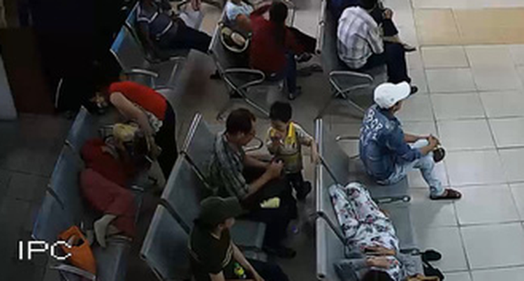 Vietnam woman allegedly drugs bus passengers with sleeping pills to steal from them