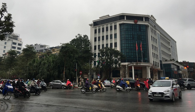 Warmer weather forecast for northern Vietnam as heatwave lingers in south