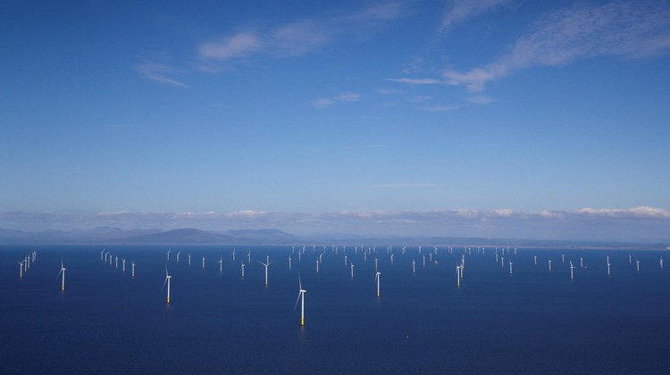 Britain targets a third of electricity from offshore wind by 2030
