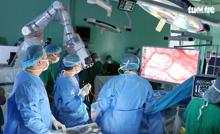 Vietnam’s public hospitals going financially self-reliant amidst concerns