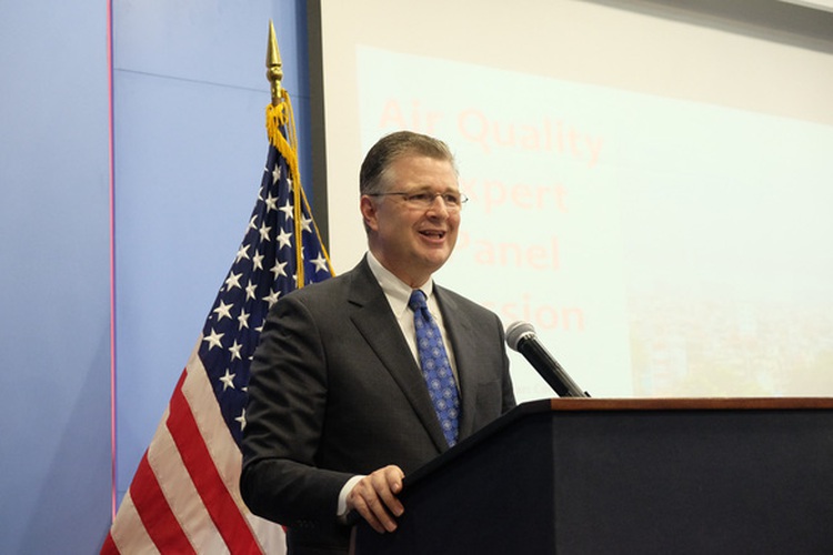 US offers Vietnam help in improving air quality