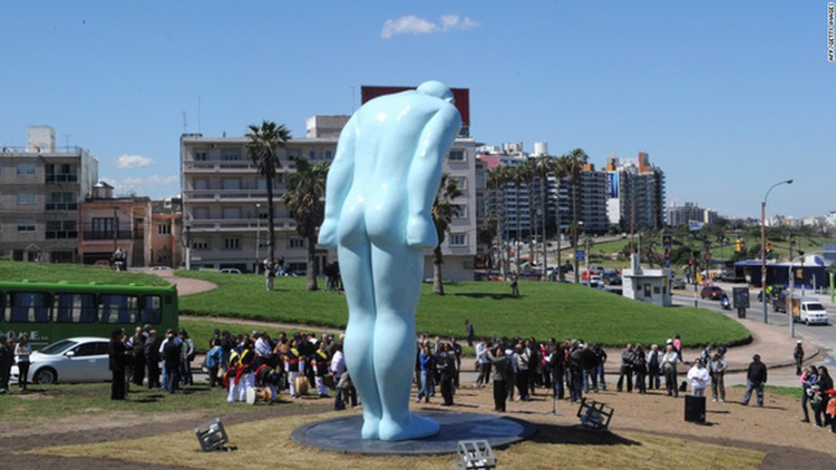 Vietnam city finds ways to receive ‘giant gift’ from South Korea
