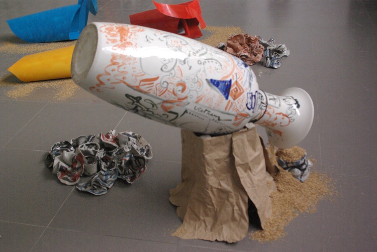 American, French-Vietnamese artists launch joint exhibition in Da Nang