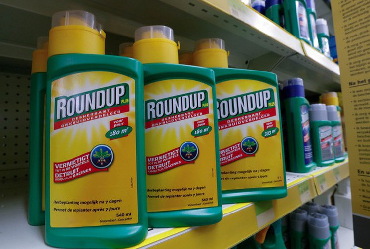 Vietnam bans import of glyphosate-based weed killers