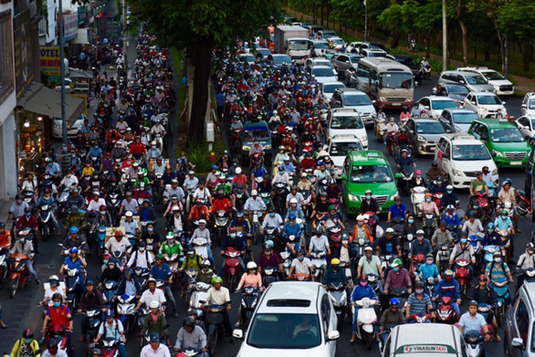 Traffic hell as people leave Vietnam’s big cities for five-day holiday