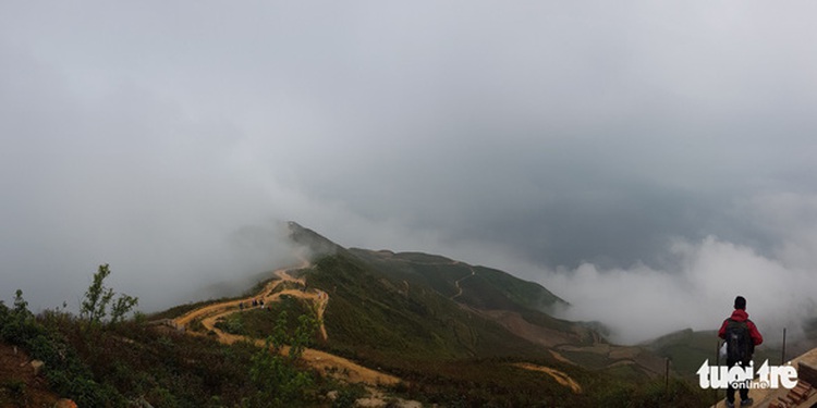 Distinctively Vietnamese: mesmerizing Dinosaur Backbone mountains