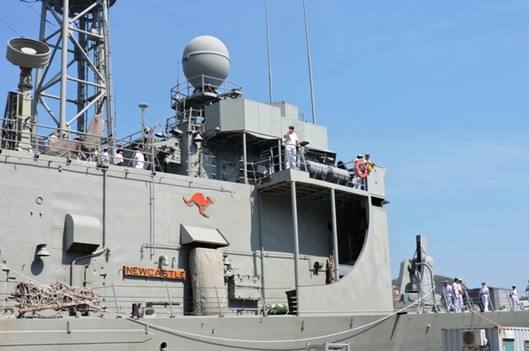 Royal Australian naval ships commence goodwill visit to Vietnam