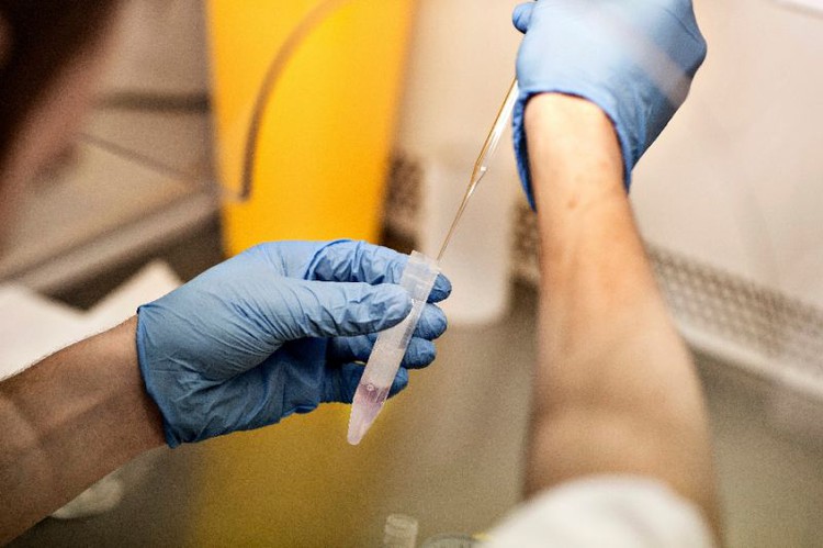 Illegal sperm trade in Vietnam poses health risks