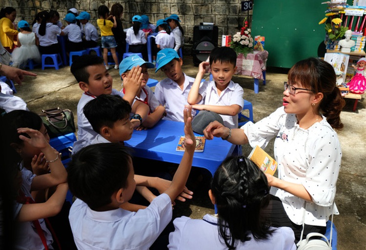 Breakfast @ Tuoi Tre News – May 23