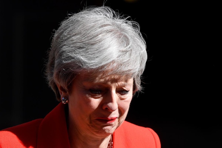 British PM May resigns, paving way for Brexit confrontation with EU