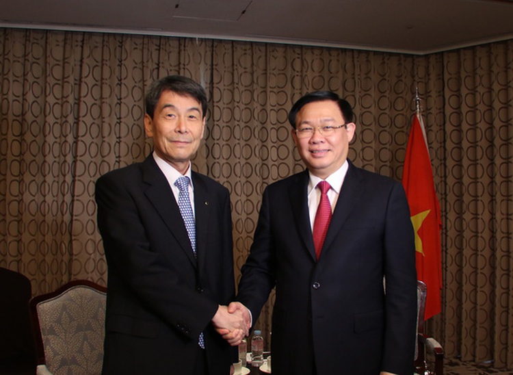 S. Korean lenders can invest in Vietnam by buying weak banks: deputy PM