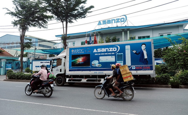 Tuoi Tre reporters terrorized, threatened following exposé of suspicious Asanzo product origin