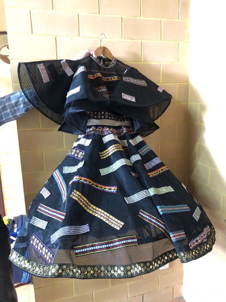 Vietnamese-French designer bringing Vietnam fabrics to Paris fashion week