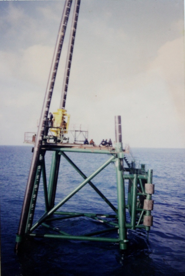 30 years ago, Vietnam began building 'ocean fortresses' to fence off intruders