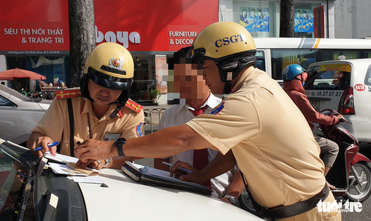 Ho Chi Minh City police mount clampdown on DUI, speeding in fresh campaign