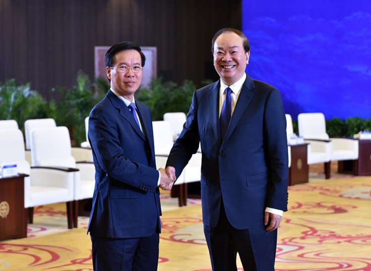 Top Party member asks China to respect Vietnam’s rights at sea after EEZ infringement