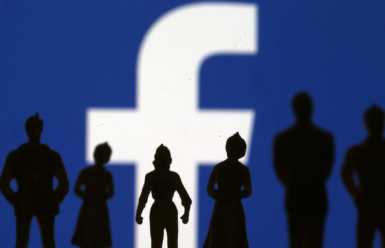 Facebook, Google must open offices, store user data in Vietnam: ministry
