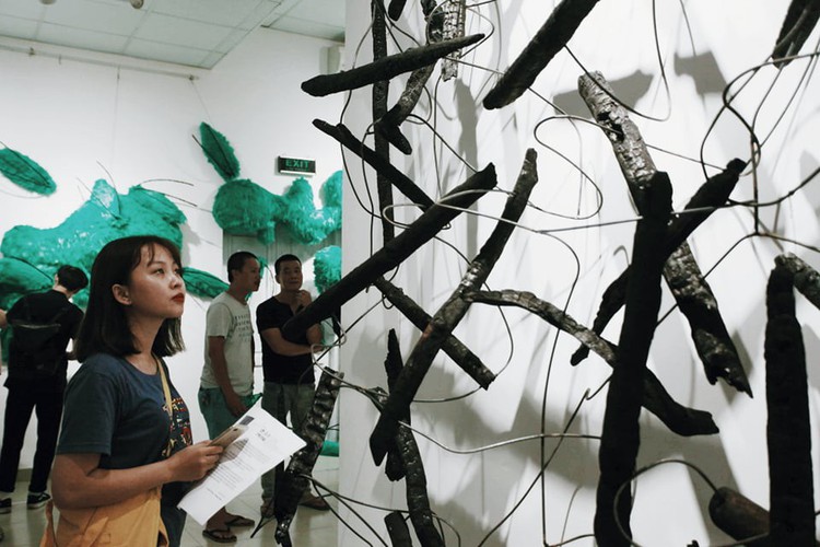 Insect sculptures made from odd materials on display at Hanoi exhibition
