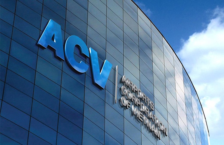 Vietnam plans to nationalise civilian airports operator