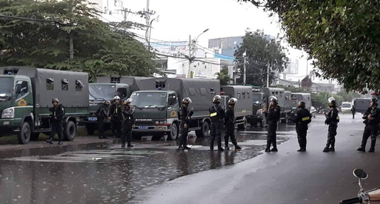Vietnam police arrest bosses of real estate firm Alibaba