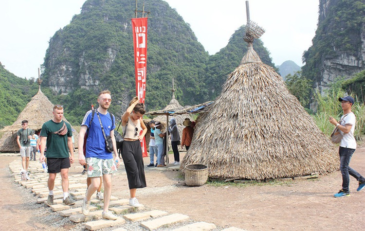 Vietnam removes film set made for 'Kong: Skull Island' from world heritage site