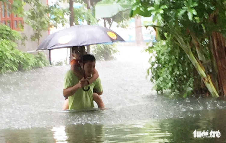 Days-long rain submerges north-central Vietnamese city