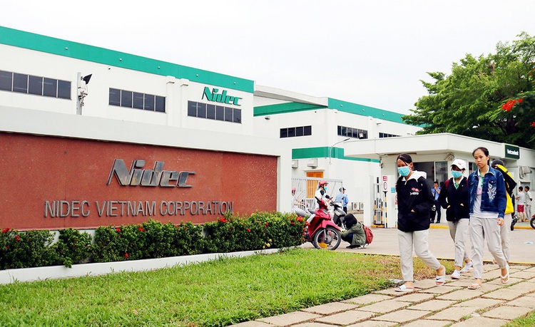 Vietnam Jan-Oct FDI inflows rise 7.4 pct y/y to $16.21 bln: gov't