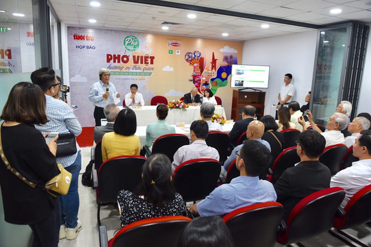 Tuoi Tre kick-starts third annual ‘Day of Pho’