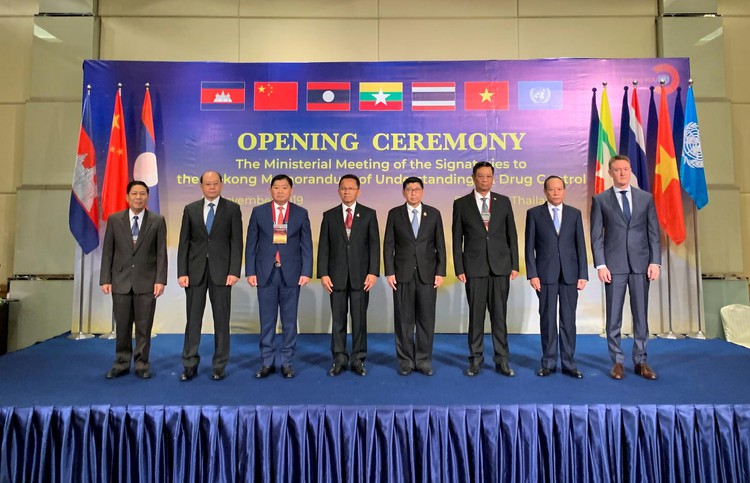 Mekong countries and U.N. agree to jointly fight drug scourge