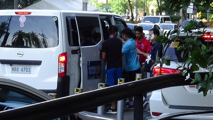 Thigh injury set to cost Vietnam’s star midfielder Quang Hai SEA Games campaign