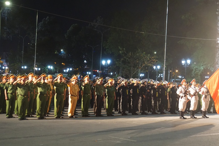 Dong Nai police launch crime-fighting drive ahead of Lunar New Year