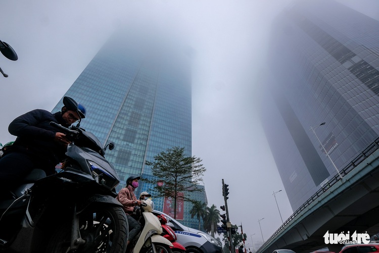 Fog envelops Hanoi sky