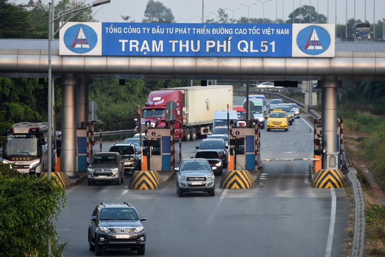 Police arrest man for robbing expressway tollgate in southern Vietnam