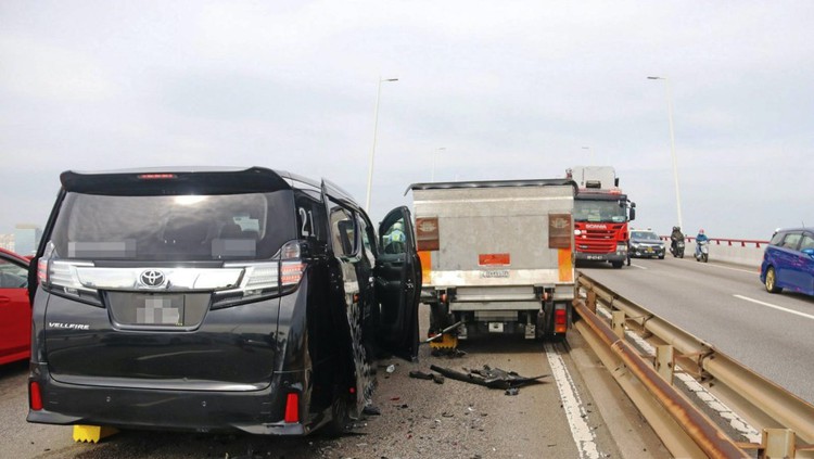 Vietnamese worker dies in Macau traffic accident: media