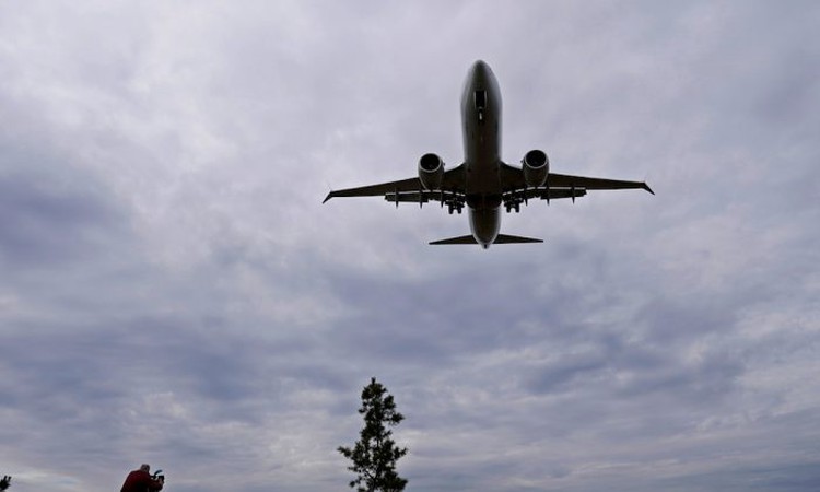 Ukrainian Boeing 737 with at least 170 aboard crashes in Iran