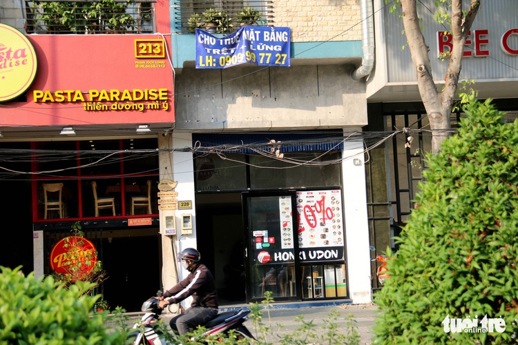 Stores close en masse on Ho Chi Minh City’s famous dining street