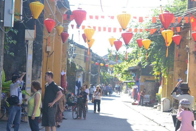 New case in Hoi An, a Briton, brings Vietnam’s COVID-19 infections to 33
