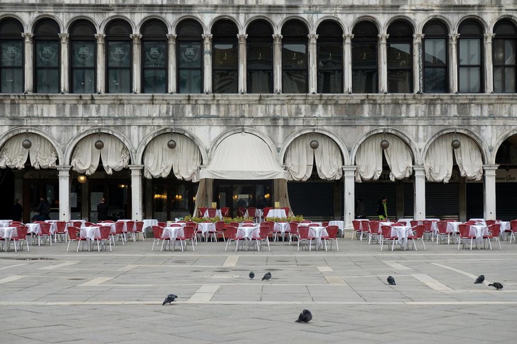 Italy in coronavirus lockdown as deaths soar and economy fades