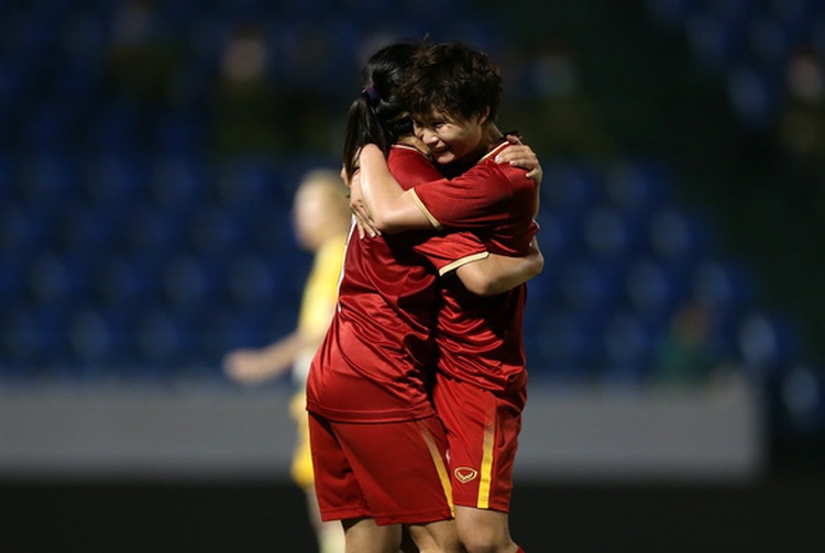 Kerr on target again as Australia rout Vietnam to earn ticket to Olympic
